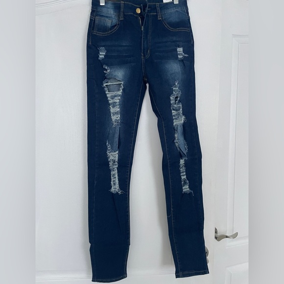 Stone wash distressed skinny jeans new never worn - shein size 6, dark wash - Picture 3 of 4